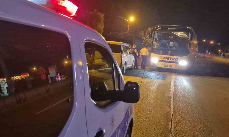 Sıcak Gündem: Otobüs Şoförleri Kavgası Polisi Alarma Geçirdi - Son Dakika Haberleri - Son Dakika Bilgileri