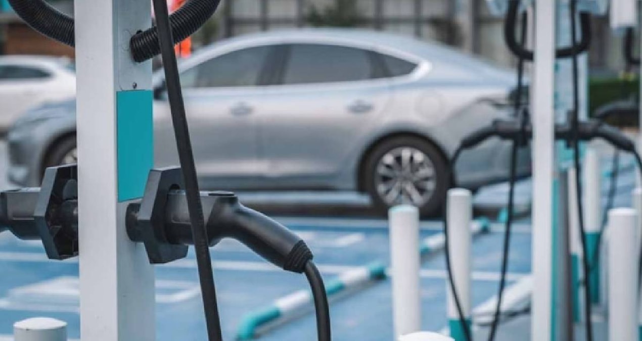 Ayrıntılar Netleşti: Otomotiv devinden büyük geri çağırma: 100 bin elektrikli araç toplatılıyor - Son Dakika