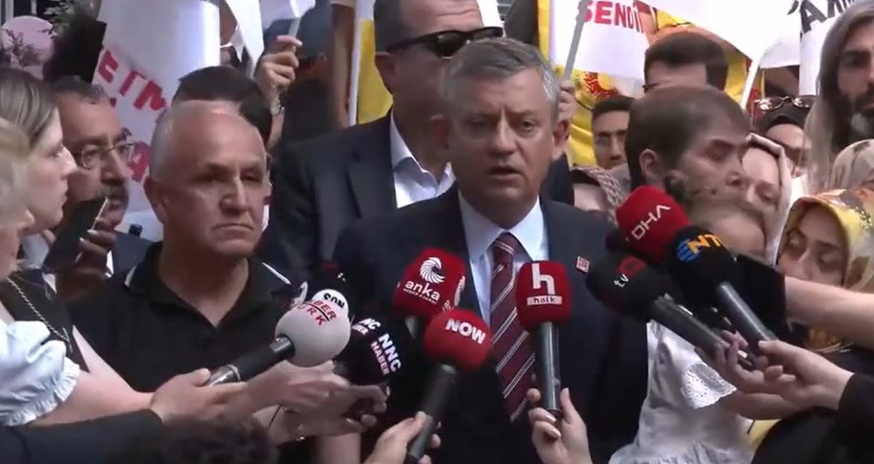 Son Gelişme: Özel'den Bahçeli'ye çağrı! Açlık grevi yapan öğretmenleri ziyaret etti - Haberleri - Son Dakika B