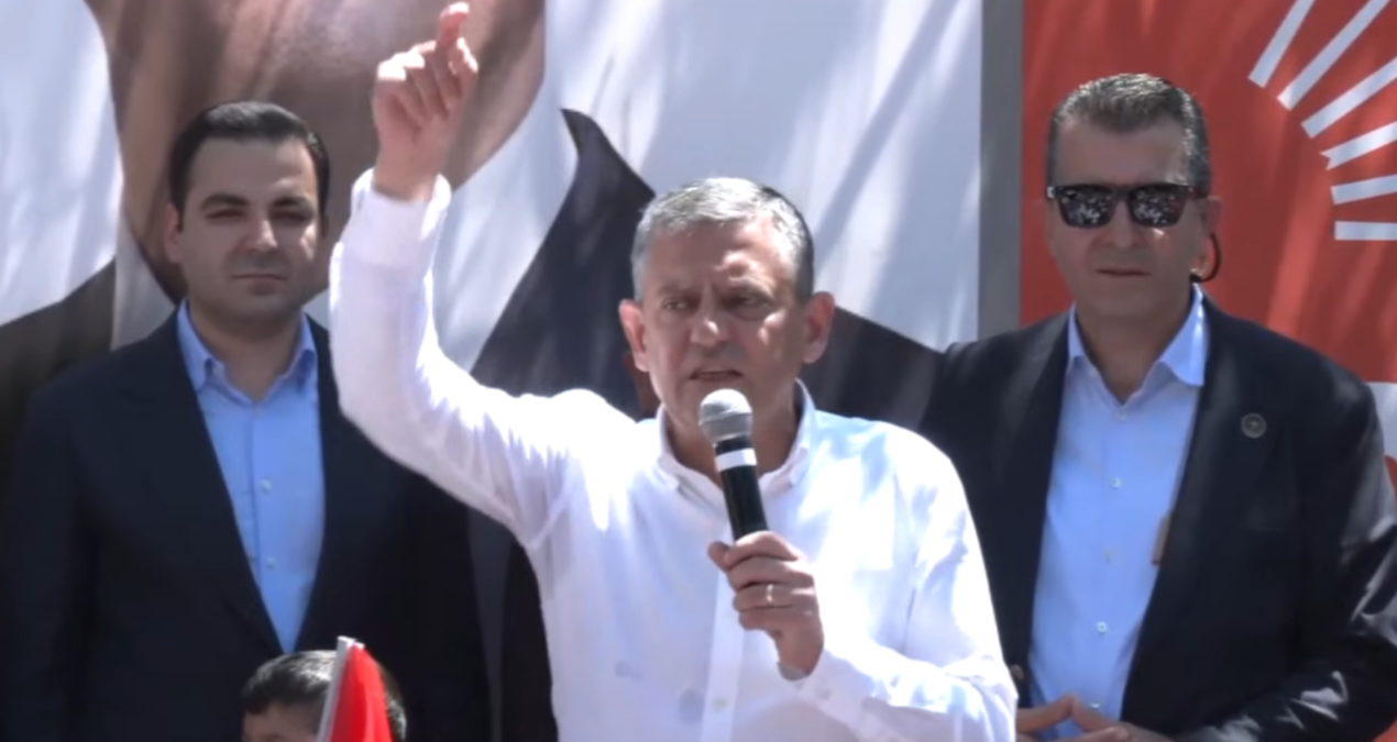 Kritik Açıklama: Özel'den Kılıçdaroğlu'na isim vermeden gönderme - En Son Haber: Gelişmeler Takip Ediliyor
