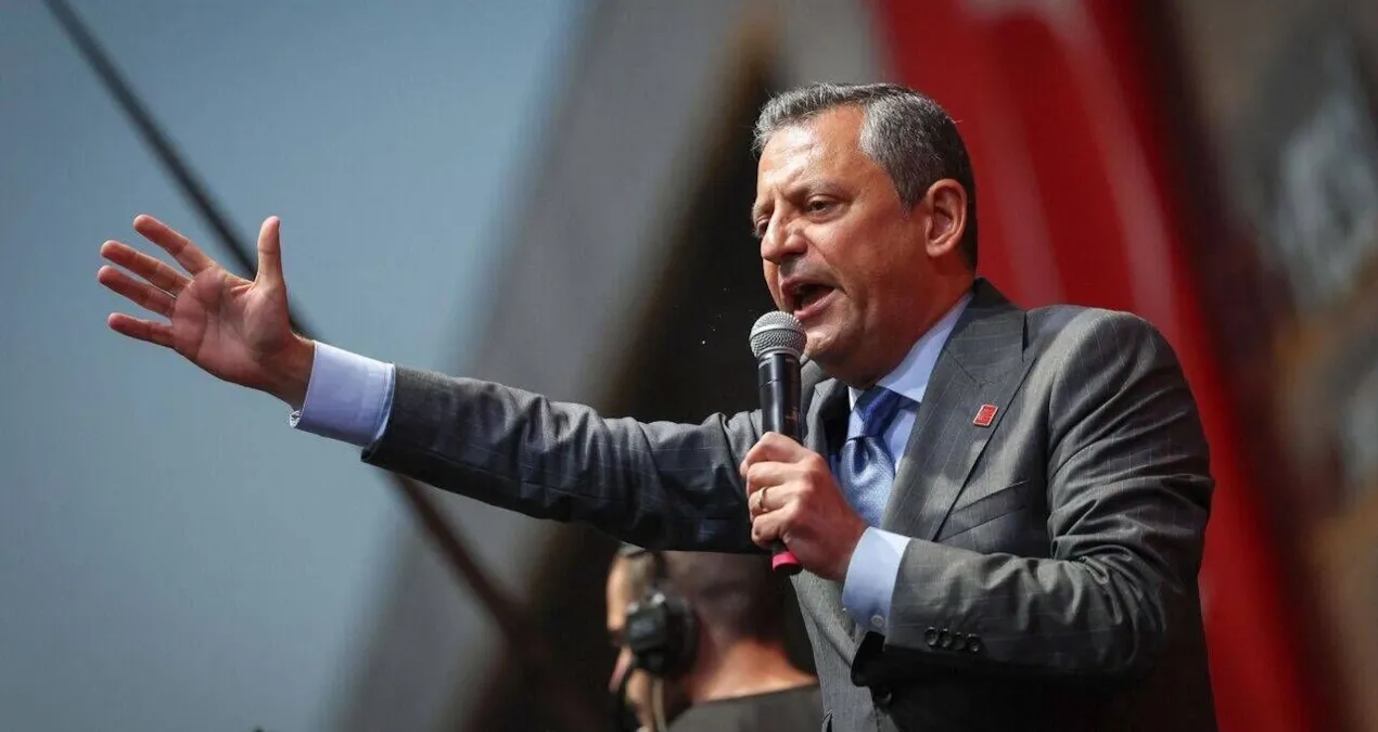 Özgür Özel ve 11 vekilin dokunulmazlık dosyası Meclis'te - Son Dakika: Gelişmeler Takip Ediliyor