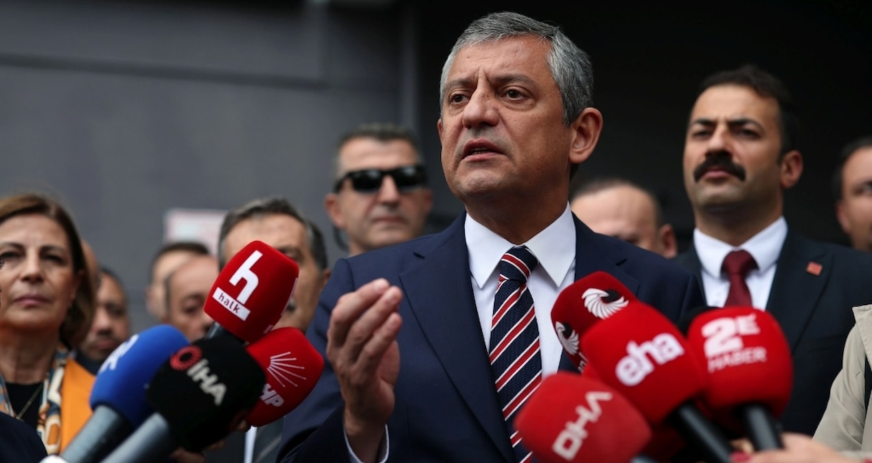 Özgür Özel'den çarpıcı uyarı: Bu artık sadece bir iç kriz değil - Son Dakika Haberleri ve Merak Edilenler