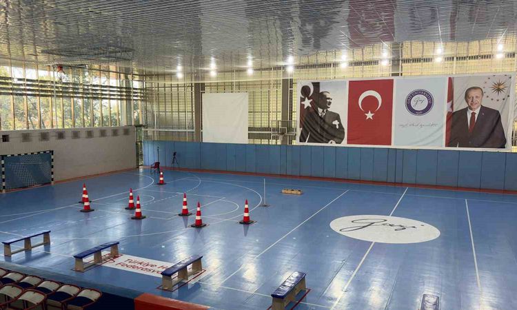 Sıcak Gündem: ÖZYES, 2 yıldır ÖSYM bünyesinde tek sınav haline getirilerek uygulanıyor - Son Dakika Haberleri