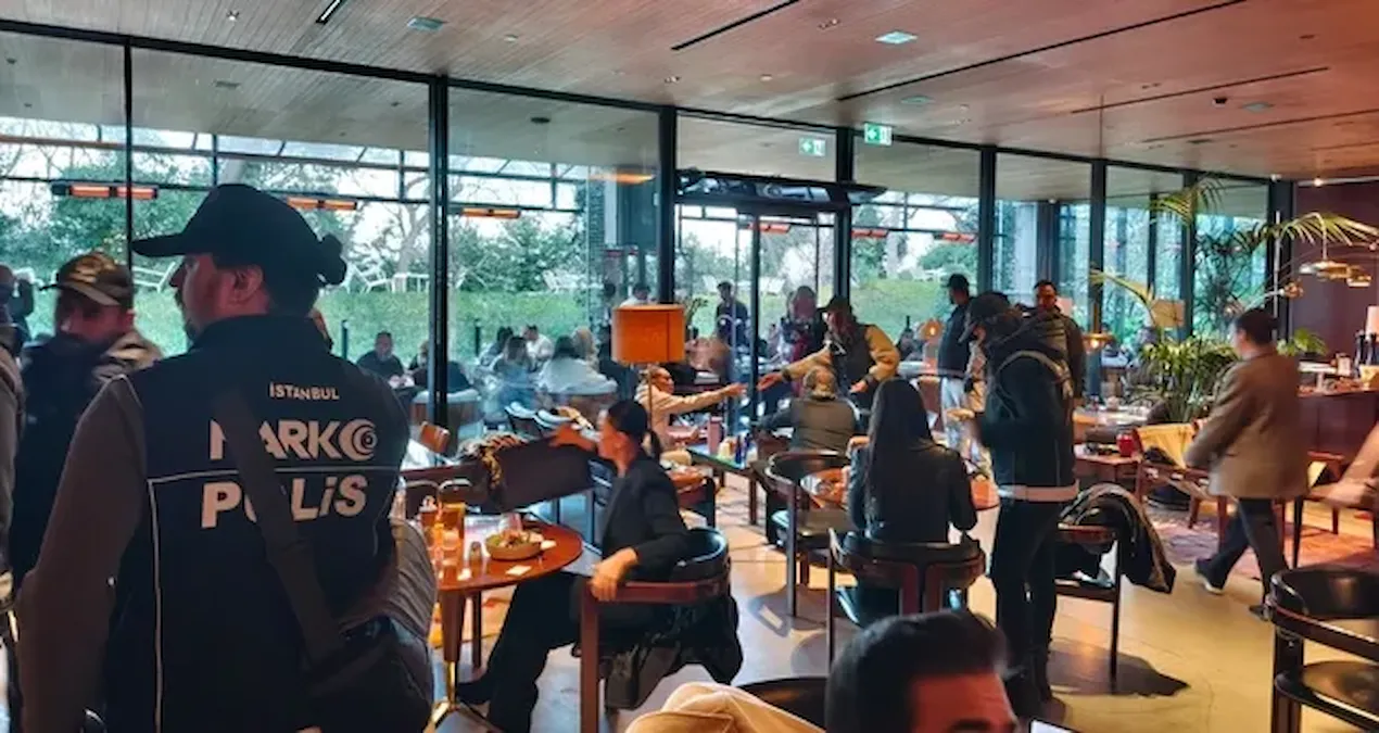 Son Gelişme: Paniğe kapılan sosyete üyelik iptali için sıraya girdi - En Son Haber: Gelişmeler Takip Ediliyor