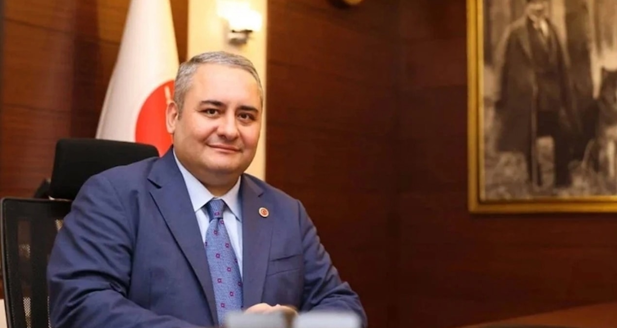 Kritik Açıklama: Partisiz kalan Özarslan, ahlak polisliğine resmen start aldı - Son Dakika ve Merak Edilenler