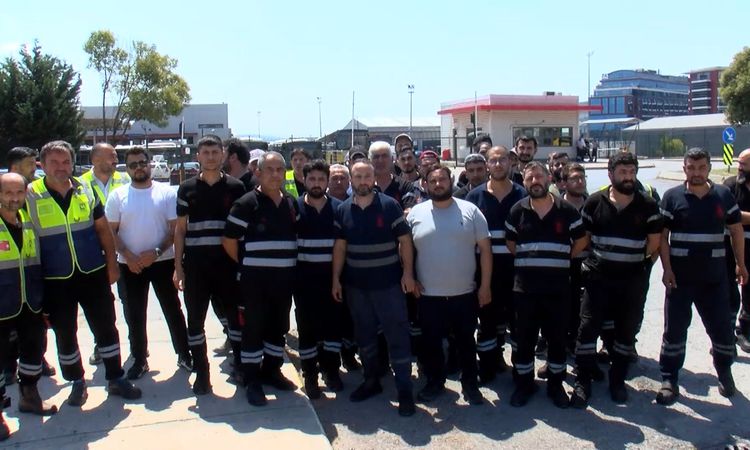 Kritik Açıklama: Pendik İETT Garajı'nda İşçilerden Maaş Eylemi - Haberleri - Son Dakika Bilgileri
