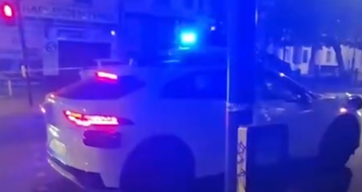 Gündemden Son Bilgiler: Polis neye uğradığını şaşırdı: Robot taksi suç mahaline daldı - Son Dakika Haberleri:
