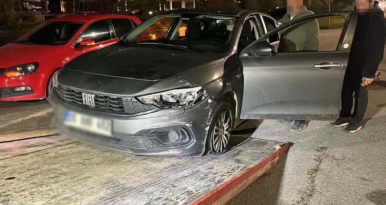 Ayrıntılar Netleşti: Polisin lastiklerine ateş ederek durdurduğu araçtan uyuşturucu çıktı - Son Dakika: Gelişm