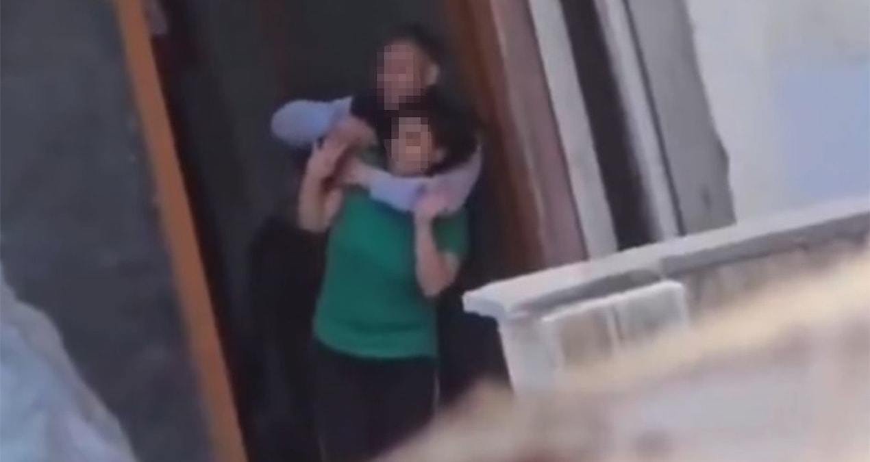 Sıcak Gündem: Polisleri görünce 5 kişiyi rehin aldı! O anlar kamerada - Son Dakika Haberleri - Son Dakika Bilg