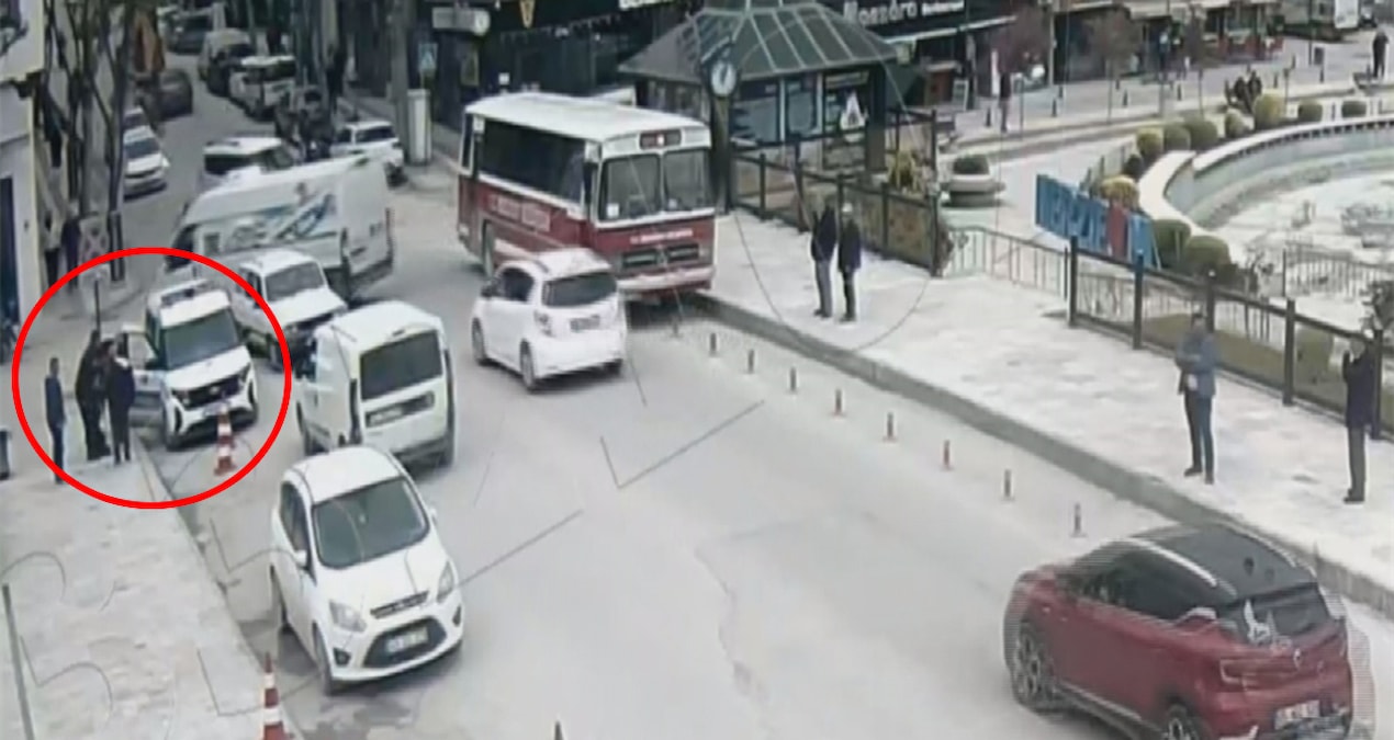Polislerin ‘heimlich’ manevrası ile hayata tutundu - Son Dakika Haberleri ve Merak Edilenler