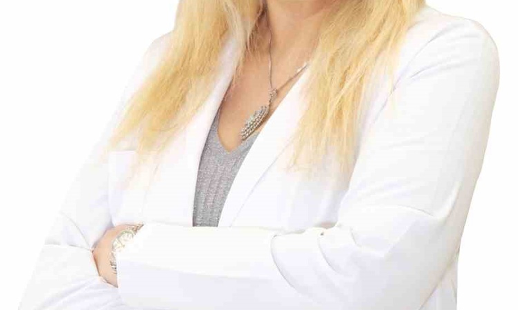 Prof. Dr. Karabulut, 6-12 ayda yüzde 5'ten fazla istemsiz kilo kaybına dikkat çekti: Gelişmeler Takip Ediliyor