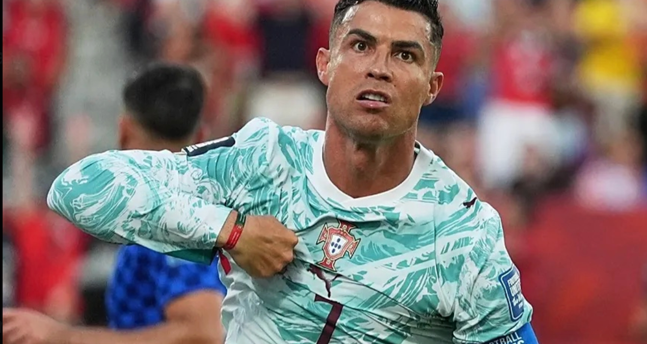 Harsh reaction from Ronaldo to journalists: You have been trying to finish me for 23 years - Latest News