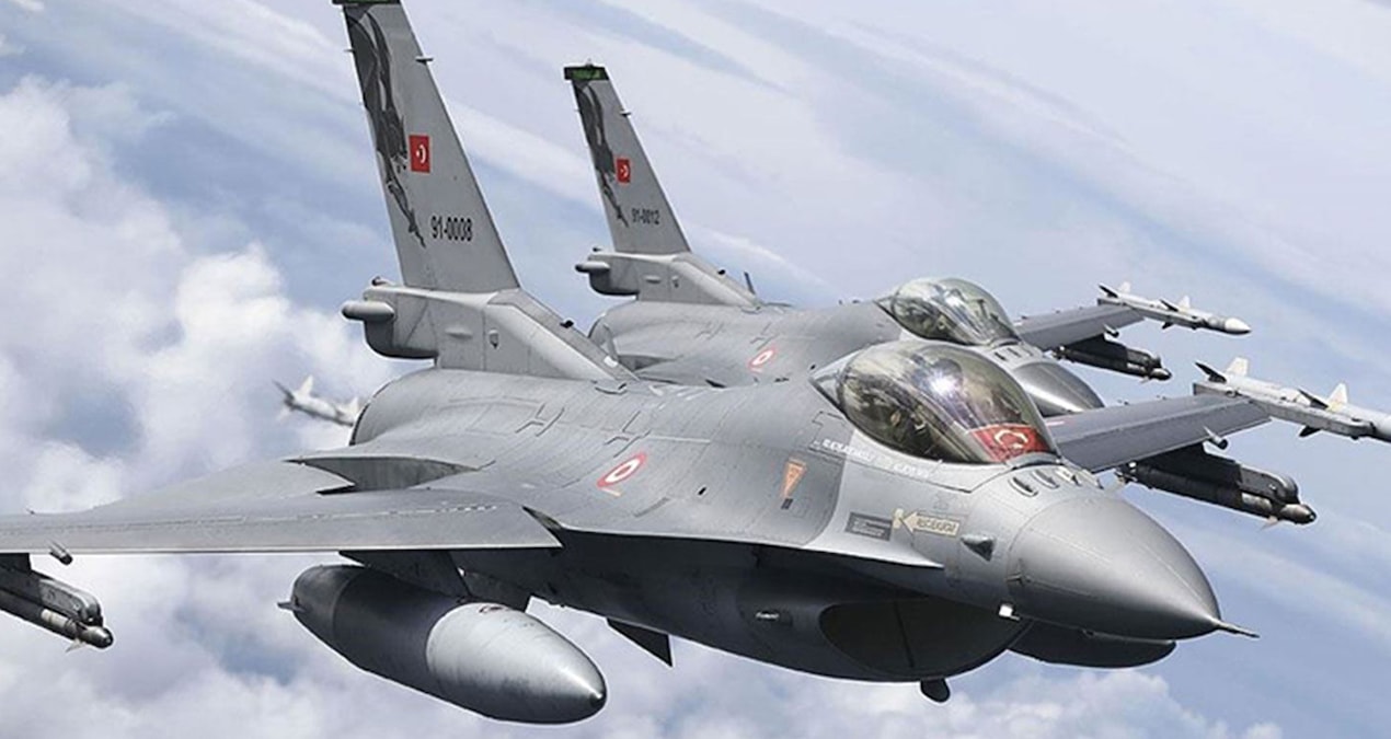 Kritik Açıklama: Rum basınından Türkiye'ye suçlama: 'Türk F-16'ları Avrupalı yetkililerin uçaklarını taciz ett