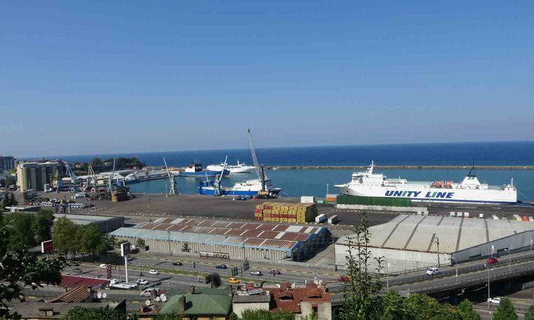 Rusya'da Drone Saldırısına Uğrayan Ro-Ro Gemisi Trabzon'a Demirledi - Son Dakika Bilgileri