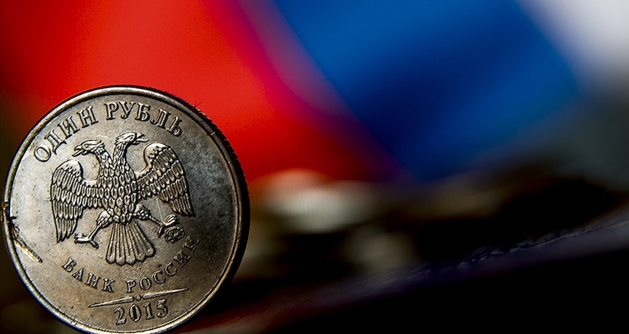 Russia's budget deficit increased to 5.73 trillion rubles - Last Minute