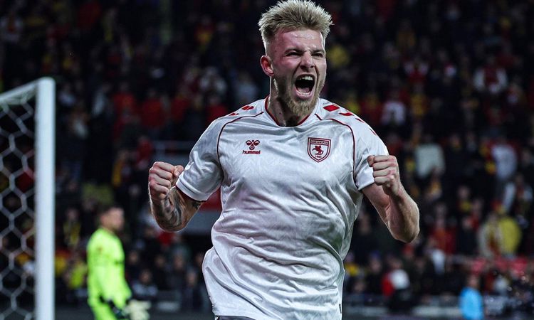 Sıcak Gündem: Sadece 200 bin Euro'ya transfer edilmişti! Samsunspor'dan satış rekoru - Haberleri ve Merak Edil