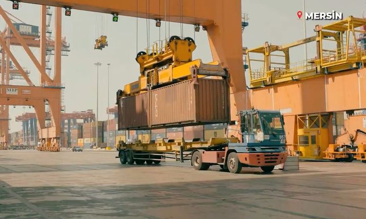 Kritik Açıklama: Sağlık Bakanı Memişoğlu: Lübnan'a 15,6 ton tıbbi yardım gönderildi - Son Dakika - Son Dakika