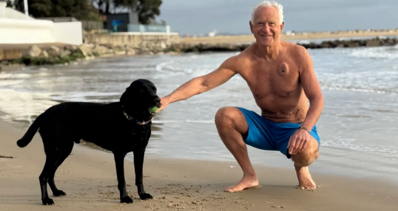 Kritik Açıklama: Sahilde kalp krizi geçiren adamı köpeği kurtardı - En Son Haber - Son Dakika Bilgileri