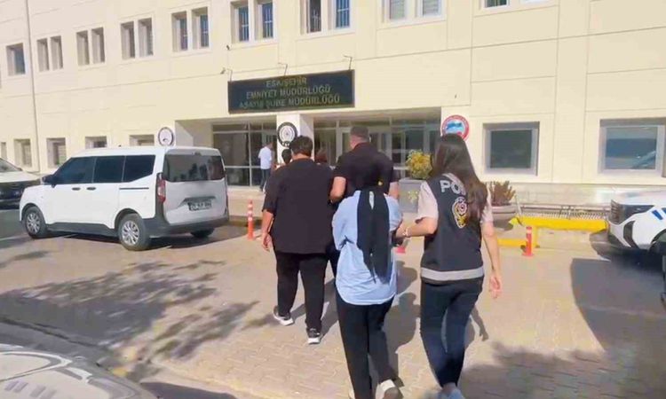 Sıcak Gündem: Sahte Modem Dolandırıcılığı: 116 Milyon TL Vurgun, 90 Gözaltı - Son Dakika Haberleri: Gelişmeler
