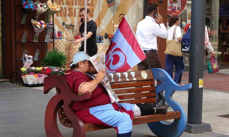 Salah Trabzonspor'da: Trabzon'da Bayram Havası - Son Dakika - Son Dakika Bilgileri