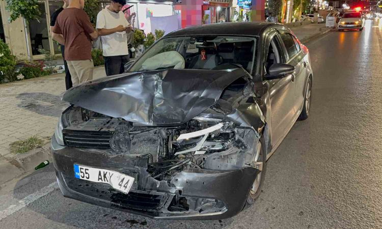 Gündemden Son Bilgiler: Samsun'da trafik kazası: 1 yaralı - Son Dakika Haberleri - Son Dakika Bilgileri