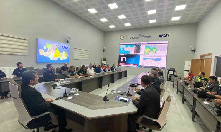 Gündemden Son Bilgiler: Samsun’da turuncu kodlu meteorolojik uyarı için tedbir toplantısı - Son Dakika ve Mera