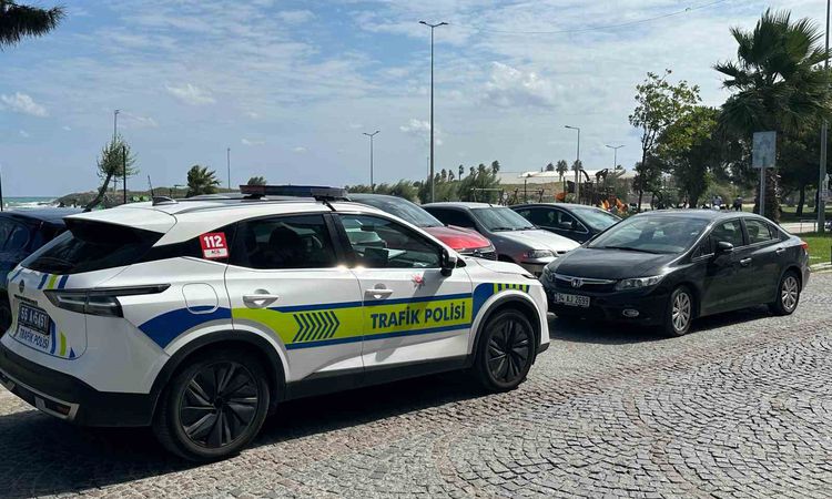 Samsun'da Yayaya Otomobil Çarptı: 1 Yaralı - Son Dakika ve Merak Edilenler