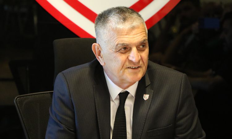 Sıcak Gündem: Samsunspor Basın Sözcüsü Çakır: Göztepe’nin üstünde olmalıyız - Son Dakika: Gelişmeler Takip Edi