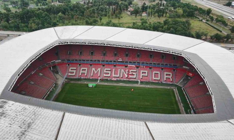 Samsunspor’un stat zemini yeni sezona hazırlanıyor: Hibrit çim uygulamasına başlandı - Son Dakika Haberleri -