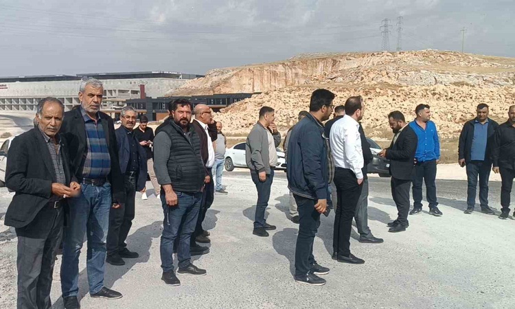 Şanlıurfa'da 500 işyerli sanayi sitesi esnafı kavşaksız yolda önlem istedi | İşte Tüm Ayrıntılar