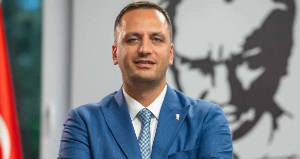 Son Gelişme: Savcılığın Bornova Belediye Başkanı Eşki ve 3 yönetici hakkındaki talebine mahkemeden ret - Son D