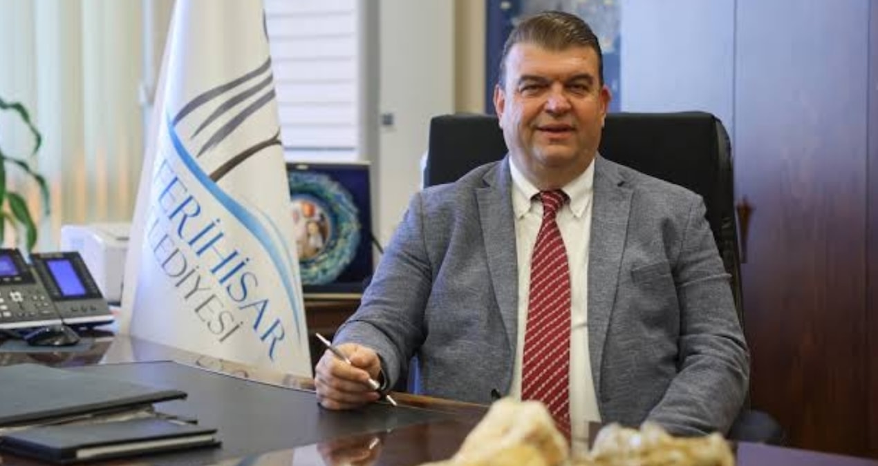 Sıcak Gündem: Seferihisar Belediye Başkanı İsmail Yetişkin görevden uzaklaştırıldı - En Son Haber