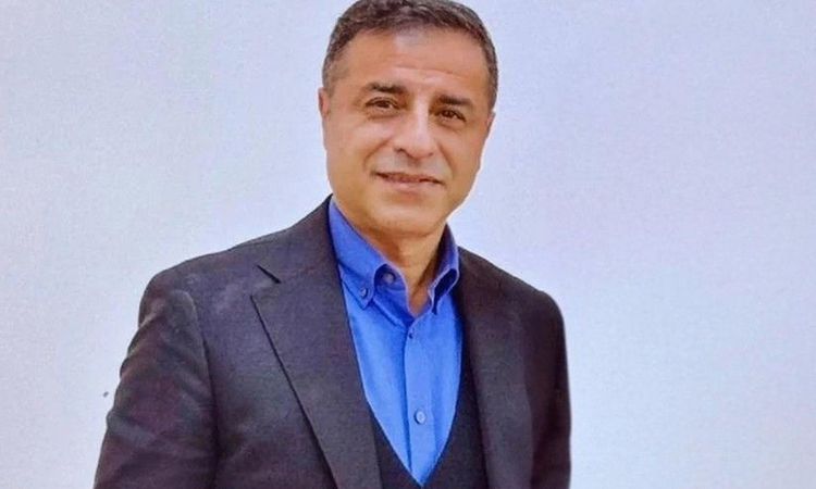 Ayrıntılar Netleşti: Selahattin Demirtaş'tan cezaevinden kritik mesaj - Haberleri