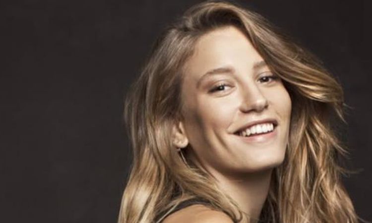 Son Gelişme: Serenay Sarıkaya kimdir? Serenay Sarıkaya kaç yaşında, nereli? - Son Dakika Haberleri: Gelişmeler