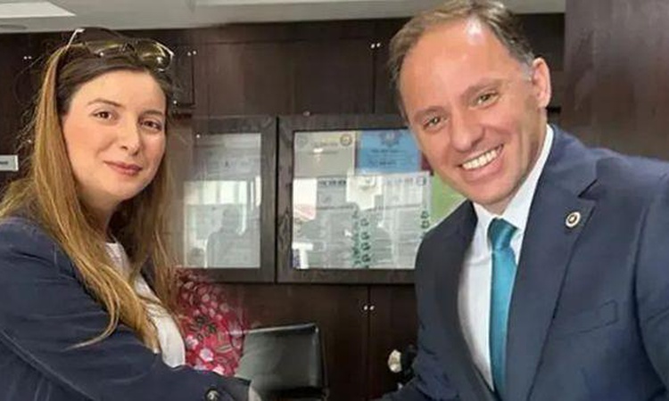 Serpil Yavuzyılmaz kimdir, ne iş yapıyor? Deniz Yavuzyılmaz’ın eşi Serpil Yavuzyılmaz kaç yaşında, nereli? | İ