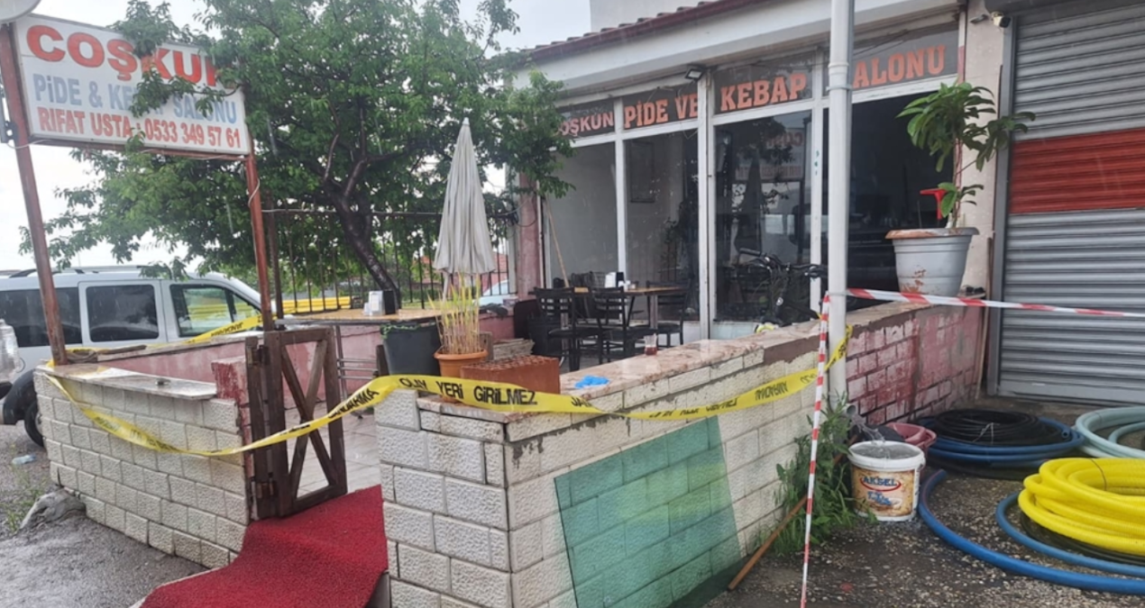 Ayrıntılar Netleşti: Seyyar satıcı, esnaf çifti silahla yaralayıp, yaşamına son verdi - Haberleri | İşte Tüm A