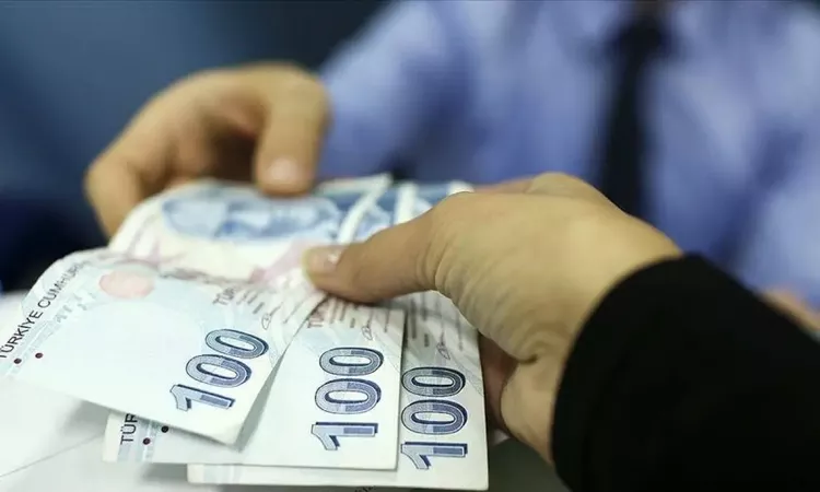 SGK Uzmanı Özgür Erdursun: Emekli Maaşları ve Kademeli Emeklilikte Yeni Düzenlemeler Yolda: Gelişmeler Takip E