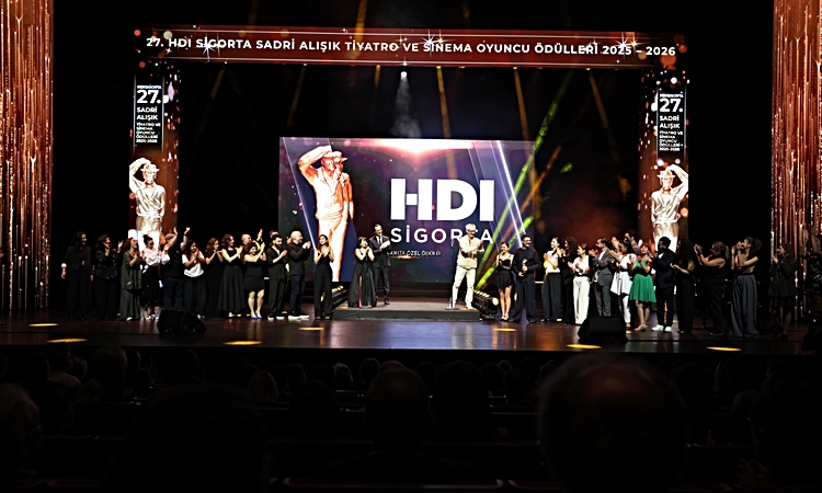 Sıcak Gündem: 27. HDI Sigorta Sadri Alışık Tiyatro & Sinema Oyuncu Ödülleri Sahiplerini Buldu