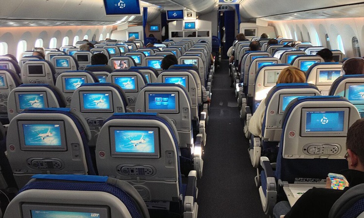 Sıcak Gündem: ABD'de uçakta kaçırılma alarmı! United Airlines uçağı geri döndü | İşte Tüm Ayrıntılar