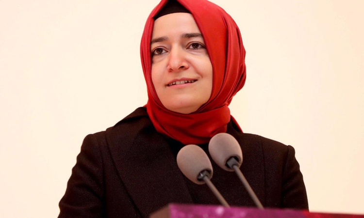 Sıcak Gündem: AK Partili Fatma Betül Sayan Kaya istifa etti! Savcılık jet hızıyla düğmeye bastı ve Merak Edile