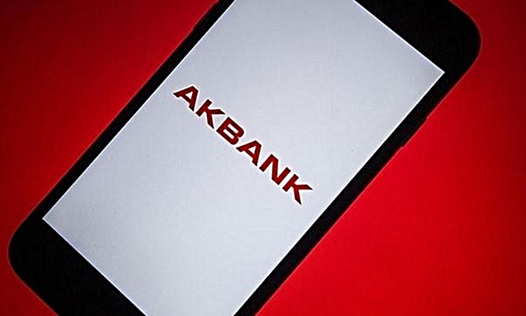 Sıcak Gündem: Akbank çöktü mü? Akbank neden açılmıyor, sorun mu var? 13 Eylül Pazar Akbank mobil hata veriyor!
