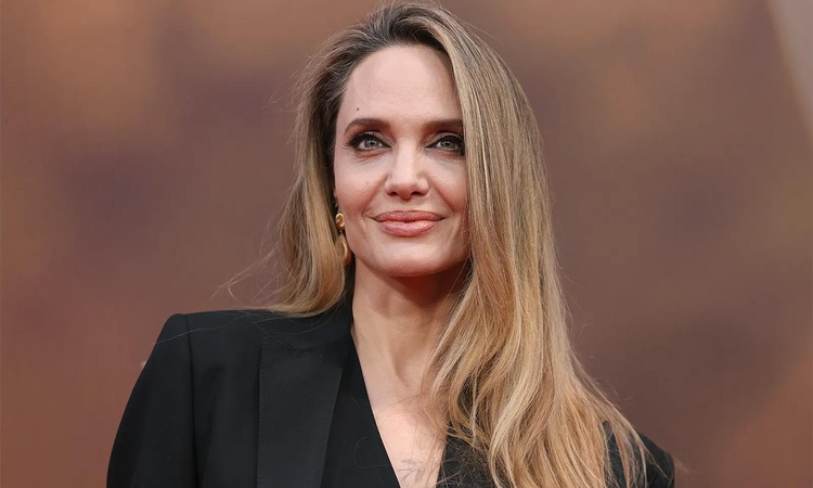 Sıcak Gündem: Angelina Jolie Gazze'deki yıkımı paylaştı: Acil yardım çağrısı yaptı: Gelişmeler Takip Ediliyor