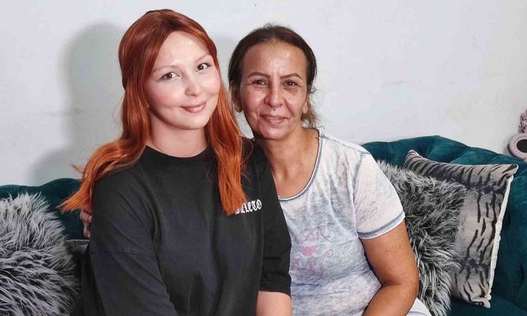Sıcak Gündem: Anne-kız kanseri yendi: Adana'da konvoyla kutladılar ve Merak Edilenler