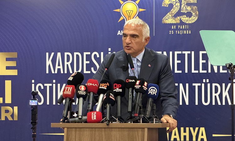 Sıcak Gündem: Bakan Ersoy: Turizmde büyümeyi, gelişmeyi ve zirve mücadelemizi sürdüreceğiz - Son Dakika Bilgil