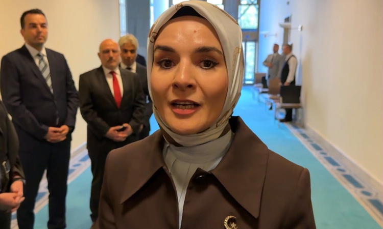 Sıcak Gündem: Bakan Göktaş, babasına yönelik 830 milyon liralık fon iddiasını yalanladı - Son Dakika Bilgileri