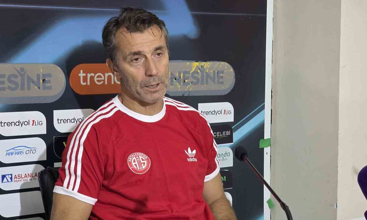Sıcak Gündem: Bandırmaspor-Antalyaspor maç sonu değerlendirmeleri: Gelişmeler Takip Ediliyor