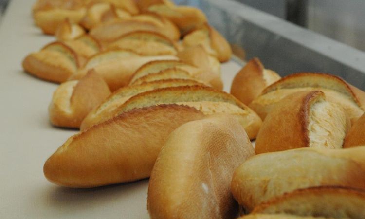 Sıcak Gündem: Bayburt'ta Ekmeğe Zam: 230 Gram Ekmek 18 Lira Oldu