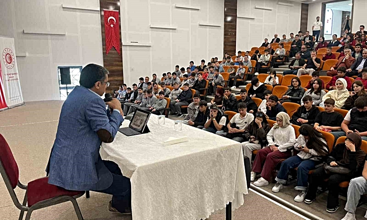 Sıcak Gündem: Bayburt’ta öğrencilere ‘Ahilik Kültürü’ anlatıldı | İşte Tüm Ayrıntılar