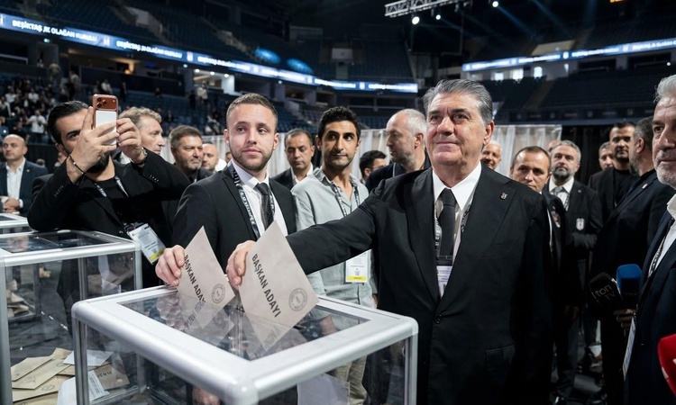 Sıcak Gündem: Beşiktaş'ta Serdal Adalı yeniden başkanlığa seçildi - Son Dakika Bilgileri