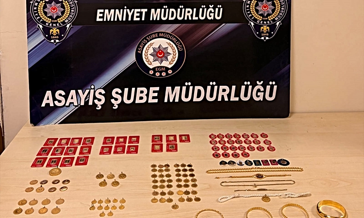 Sıcak Gündem: Bilecik'te 3 milyon liralık ziynet eşyasıyla yakalanan dolandırıcılık şüphelileri hakkında tutuk